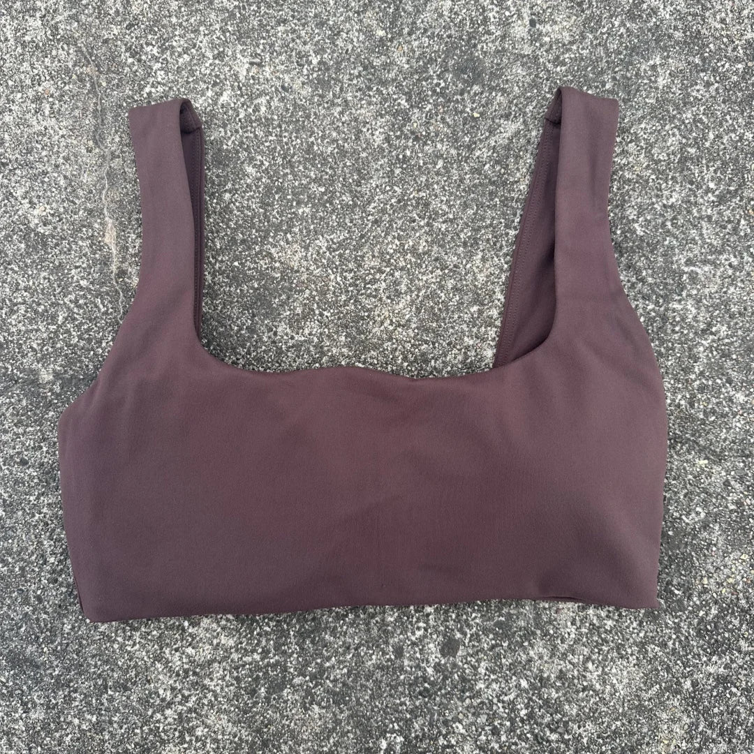 Women's Hollow Back Sports Bra Top With Shoulder Straps