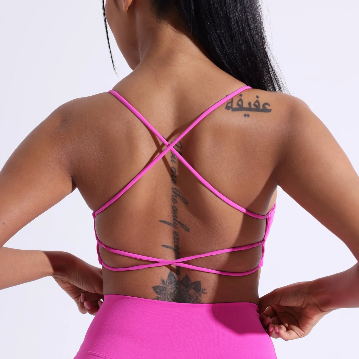 NONECN Cross Back Sports Bra With Chest Pad High Support