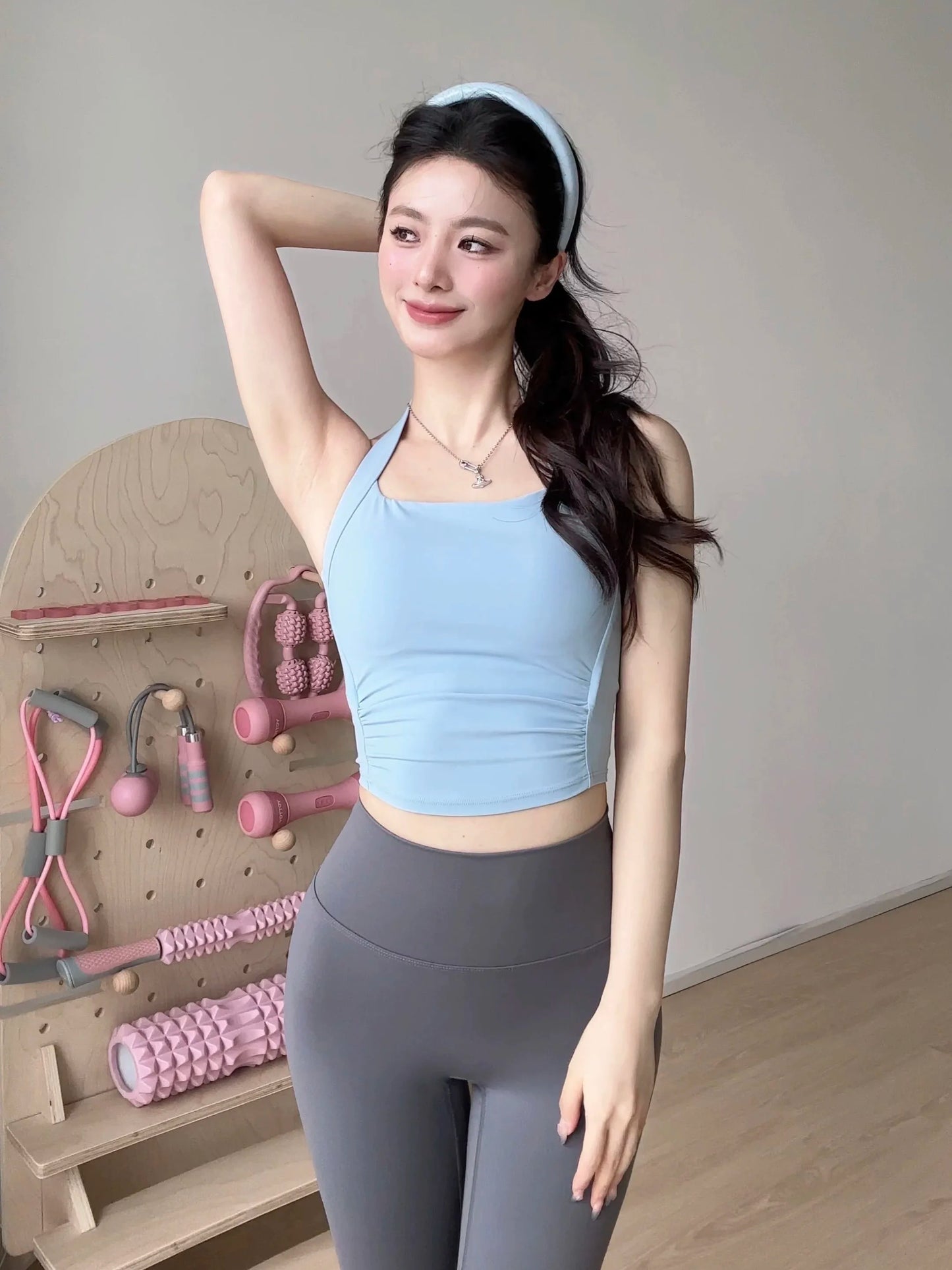 Neck Halter Sports Bra For Women Shockproof Gym Tops Yoga Vest Running