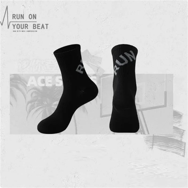 Unisex Running Socks Crew Fitness Breathable Nylon Marathon Sports