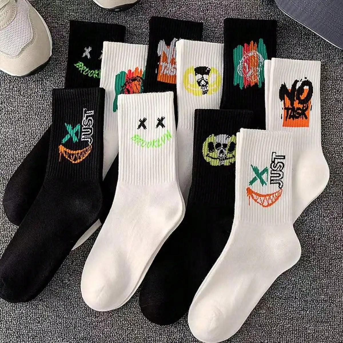 NONECN Humorous Socks Set for Men and Women 10 Pairs